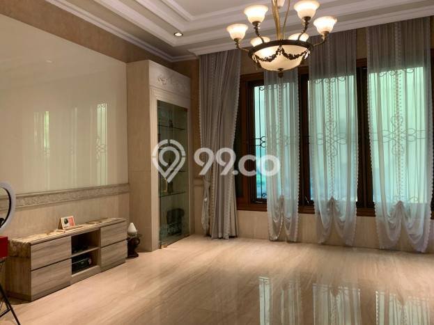 Hunian Mewah Dijual LT 1400m2 di Menteng, Jakarta Pusat Hunian Mewah Dijual LT 1400m2 di Menteng, Jakarta Pusat