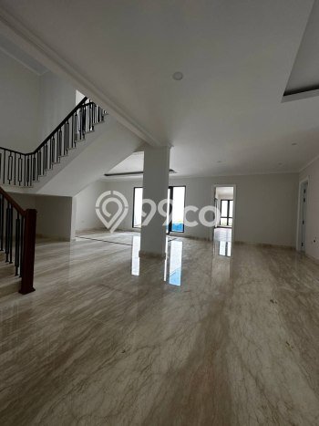 Hunian Elit LB 650m2 Siap Huni Desain Elegan di Pondok Indah, Jakarta Selatan Hunian Elit LB 650m2 Siap Huni Desain Elegan di Pondok Indah, Jakarta Selatan