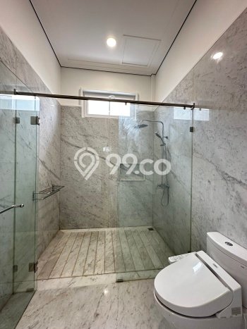 Hot Offer Hunian Mewah Ideal dan Luas di Menteng, Jakarta Pusat Hot Offer Hunian Mewah Ideal dan Luas di Menteng, Jakarta Pusat