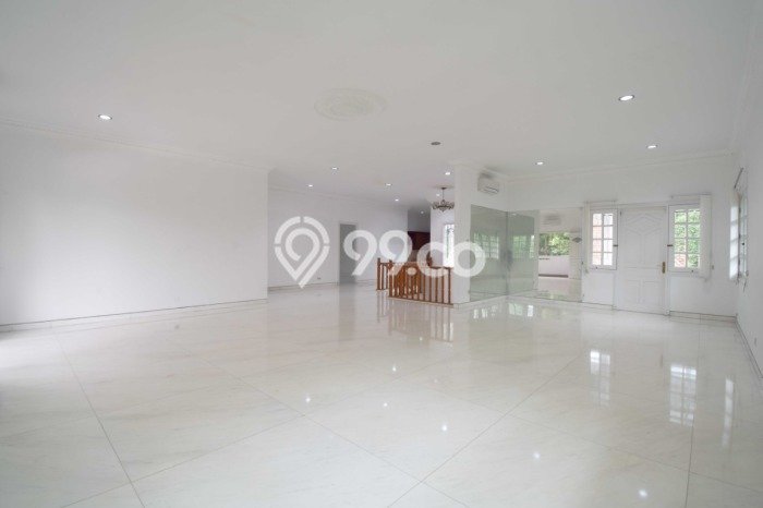For Sale Rumah Elit Exclusive di Menteng, Jakarta Pusat For Sale Rumah Elit Exclusive di Menteng, Jakarta Pusat