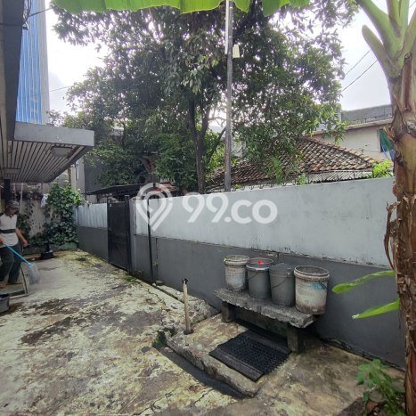 Hunian Eksklusif Siap Huni LT 340m2 di Menteng, Jakarta Pusat Hunian Eksklusif Siap Huni LT 340m2 di Menteng, Jakarta Pusat