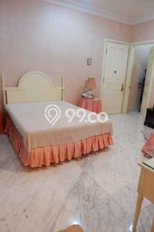 Dijual Rumah Premium dengan Fasilitas Sekitar Komplit di Menteng, Jakarta Pusat Dijual Rumah Premium dengan Fasilitas Sekitar Komplit di Menteng, Jakarta Pusat