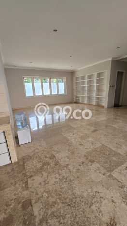 Siap Huni Rumah Mewah 5 Kamar di Menteng Dekat ke Mana Pun Siap Huni Rumah Mewah 5 Kamar di Menteng Dekat ke Mana Pun
