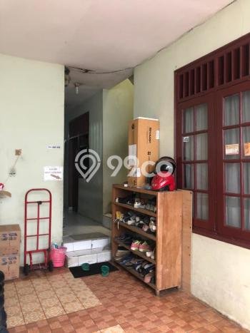 Rumah Strategis Minimalis Lb 200m2 di Kebayoran Baru, Jakarta Selatan Rumah Strategis Minimalis Lb 200m2 di Kebayoran Baru, Jakarta Selatan