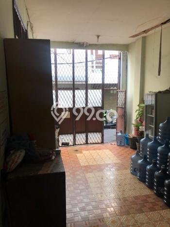 Rumah Strategis Minimalis Lb 200m2 di Kebayoran Baru, Jakarta Selatan Rumah Strategis Minimalis Lb 200m2 di Kebayoran Baru, Jakarta Selatan