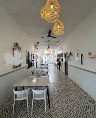 Lokasi Strategis! Dijual Komersial Bisnis di Menteng, Jakarta Pusat Kondisi Baik Lokasi Strategis! Dijual Komersial Bisnis di Menteng, Jakarta Pusat Kondisi Baik