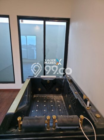 Vila di , Dimensi 239m2m², Ideal untuk tempat tinggal keluarga Vila di , Dimensi 239m2m², Ideal untuk tempat tinggal keluarga