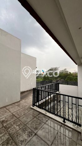 Rumah Elit Modern Tanpa Renovasi di Malang Kota Malang Rumah Elit Modern Tanpa Renovasi di Malang Kota Malang