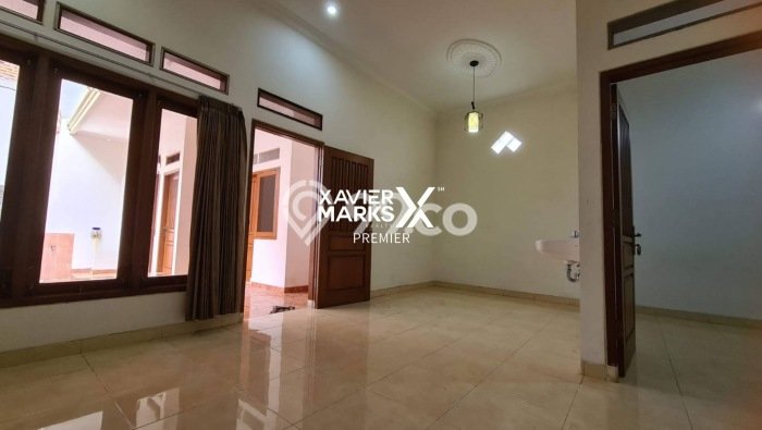 Rumah Elit Modern Tanpa Renovasi di Malang Kota Malang Rumah Elit Modern Tanpa Renovasi di Malang Kota Malang