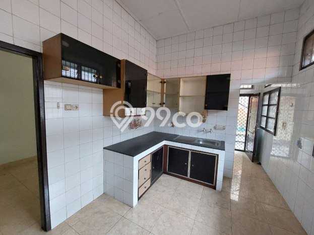 Jual Rumah Mewah Elegan Dengan View Eksklusif di Rawamangun, Jakarta Timur Jual Rumah Mewah Elegan Dengan View Eksklusif di Rawamangun, Jakarta Timur