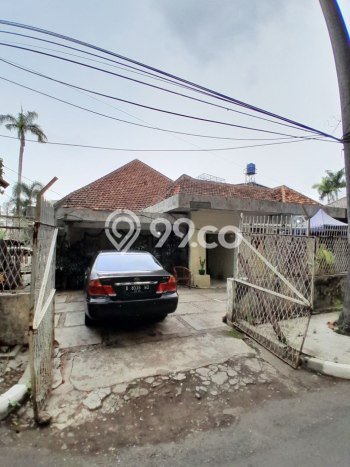 Dijual Rumah Premium dengan Fasilitas Sekitar Lengkap di Menteng, Jakarta Pusat Dijual Rumah Premium dengan Fasilitas Sekitar Lengkap di Menteng, Jakarta Pusat