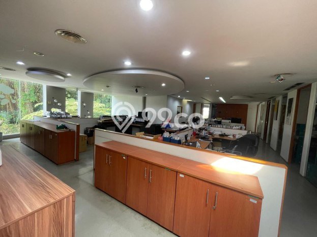 Unit Kantor Dijual di Mampang Prapatan Jakarta Selatan Luas Bangunan 1674m2 Unit Kantor Dijual di Mampang Prapatan Jakarta Selatan Luas Bangunan 1674m2