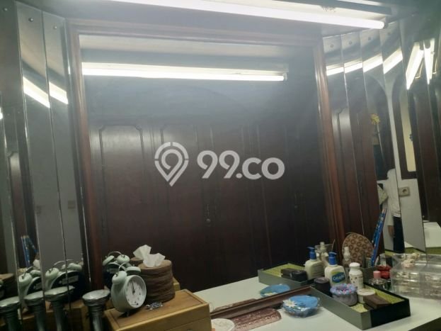 Ready to Use! Luxury House LT 915m2 Desain Elegan di Radio Dalam Ready to Use! Luxury House LT 915m2 Desain Elegan di Radio Dalam