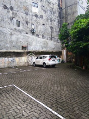 Untuk Dijual Ruko di Kebayoran Baru Jakarta Selatan LT 1400m2 / LB 2000m2 Untuk Dijual Ruko di Kebayoran Baru Jakarta Selatan LT 1400m2 / LB 2000m2