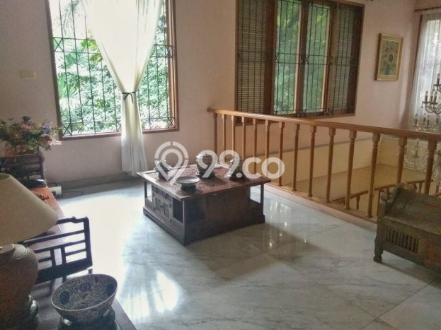 Hunian Mewah Siap Huni LT 543m2 di Kebayoran Baru, Jakarta Selatan Hunian Mewah Siap Huni LT 543m2 di Kebayoran Baru, Jakarta Selatan