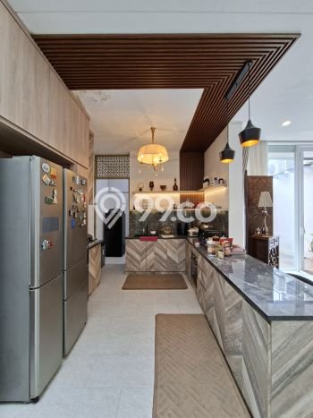 Dijual Rumah Luas Elegan Dengan View Eksklusif di Jati Padang, Jakarta Selatan Dijual Rumah Luas Elegan Dengan View Eksklusif di Jati Padang, Jakarta Selatan
