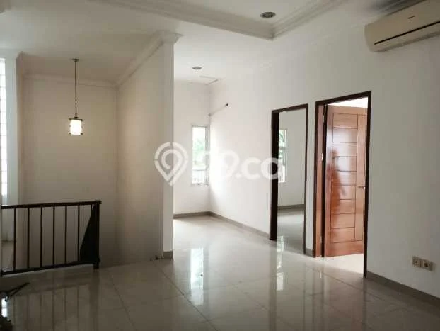 Rumah Luxury Modern Tanpa Renovasi di Duren Tiga Jakarta Selatan Rumah Luxury Modern Tanpa Renovasi di Duren Tiga Jakarta Selatan