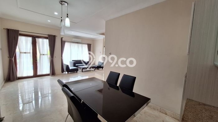 Ready to Use! Luxury House LT 331m2 Desain Modern di Ampera Ready to Use! Luxury House LT 331m2 Desain Modern di Ampera