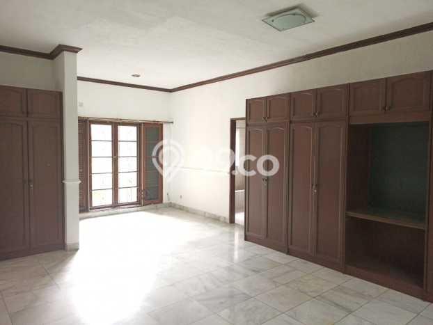 Dijual Hunian Mewah dengan Fasilitas Sekitar Komplit di Cinere, Depok Dijual Hunian Mewah dengan Fasilitas Sekitar Komplit di Cinere, Depok