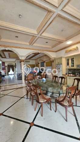For Sale! Premium House LT 705m2 Desain Elegan di Petojo For Sale! Premium House LT 705m2 Desain Elegan di Petojo