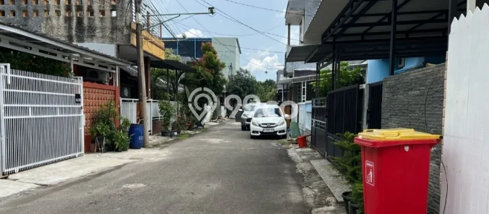 Dijual Cepat Rumah Favorit Siap Huni LB 230m2 di Tangerang, Tangerang Dijual Cepat Rumah Favorit Siap Huni LB 230m2 di Tangerang, Tangerang