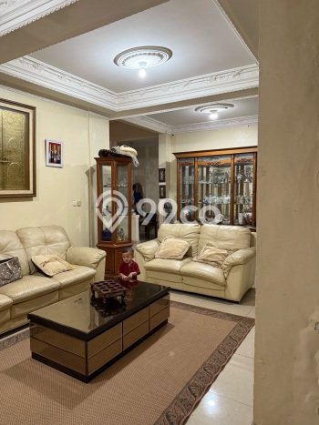 Dijual Rumah Elit Exclusive di Kebayoran Lama, Jakarta Selatan Dijual Rumah Elit Exclusive di Kebayoran Lama, Jakarta Selatan