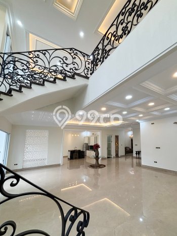 Rumah Luxury Modern Tanpa Renovasi di Pondok Indah Jakarta Selatan Rumah Luxury Modern Tanpa Renovasi di Pondok Indah Jakarta Selatan