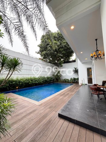Rumah Luxury Modern Tanpa Renovasi di Pondok Indah Jakarta Selatan Rumah Luxury Modern Tanpa Renovasi di Pondok Indah Jakarta Selatan