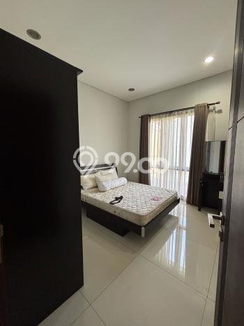 Disewakan Rumah Konsep Modern di Batununggal Bandung dengan 4 Kamar Disewakan Rumah Konsep Modern di Batununggal Bandung dengan 4 Kamar