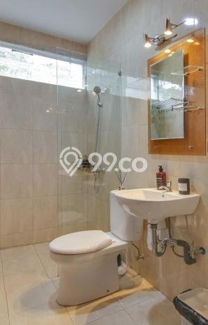For Sale! Premium House LT 136m2 Desain Elegan di Dago For Sale! Premium House LT 136m2 Desain Elegan di Dago