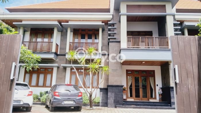 Siap Huni Apartemen Luxury di Renon 8 Kamar & 8 Kamar Mandi Siap Huni Apartemen Luxury di Renon 8 Kamar & 8 Kamar Mandi
