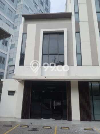 Ruko disewakan lokasi strategis Kebon Jeruk Jakarta Barat 120m2 Ruko disewakan lokasi strategis Kebon Jeruk Jakarta Barat 120m2