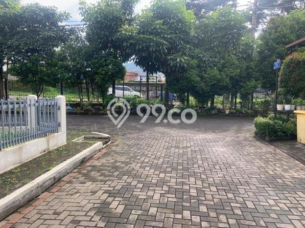 Kos-kosan Dijual di Jatinangor, Sumedang, 24 KT, 24 KM, Bangunan 798m2 Kos-kosan Dijual di Jatinangor, Sumedang, 24 KT, 24 KM, Bangunan 798m2