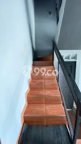 Dijual Segera Kost 16 Kamar, 18 Kamar Mandi di Jatinangor, Sumedang, Luas 351m2 Dijual Segera Kost 16 Kamar, 18 Kamar Mandi di Jatinangor, Sumedang, Luas 351m2