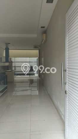 Ready to Use! Luxury House LT 143m2 Desain Modern di Duri Kepa Ready to Use! Luxury House LT 143m2 Desain Modern di Duri Kepa