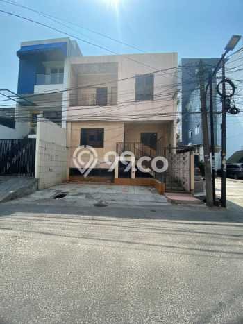 Dijual Rumah Luas Megah Dengan View Eksklusif di Duri Kepa, Jakarta Barat Dijual Rumah Luas Megah Dengan View Eksklusif di Duri Kepa, Jakarta Barat
