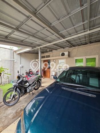 For Sale! Premium House LT 137m2 Desain Modern di Cipete For Sale! Premium House LT 137m2 Desain Modern di Cipete
