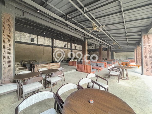 Unit Komersial Dijual di Bandung LT 1900m2 & LB 1500m2 Unit Komersial Dijual di Bandung LT 1900m2 & LB 1500m2