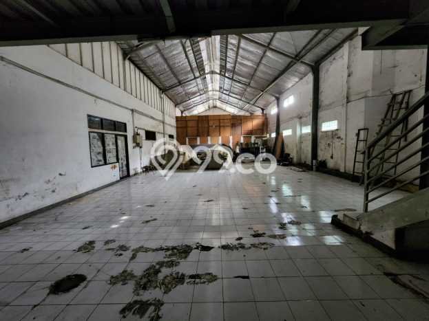 Dijual! Gudang di Sudirman Bandung LT 978m2 / LB 1100m2 Kawasan Bisnis Dijual! Gudang di Sudirman Bandung LT 978m2 / LB 1100m2 Kawasan Bisnis
