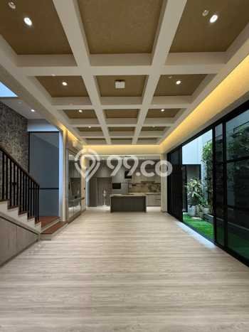 Rumah Elit LB 450m2 Siap Huni Desain Elegan di Pondok Indah, Jakarta Selatan Rumah Elit LB 450m2 Siap Huni Desain Elegan di Pondok Indah, Jakarta Selatan