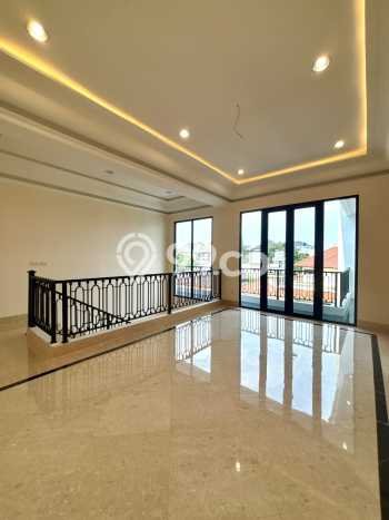 Hunian Mewah LB 600m2 Siap Huni Desain Elegan di Cipete, Jakarta Selatan Hunian Mewah LB 600m2 Siap Huni Desain Elegan di Cipete, Jakarta Selatan