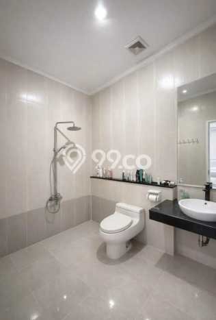Hunian Mewah LB 250m2 Siap Pakai Desain Elegan di Bintaro, Tangerang Selatan Hunian Mewah LB 250m2 Siap Pakai Desain Elegan di Bintaro, Tangerang Selatan