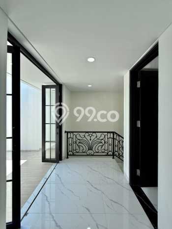 Rumah Elit Modern Siap Huni di Pejaten Jakarta Selatan Rumah Elit Modern Siap Huni di Pejaten Jakarta Selatan
