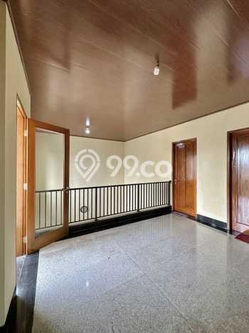Rumah Elit Modern Siap Huni di Cipete Jakarta Selatan Rumah Elit Modern Siap Huni di Cipete Jakarta Selatan