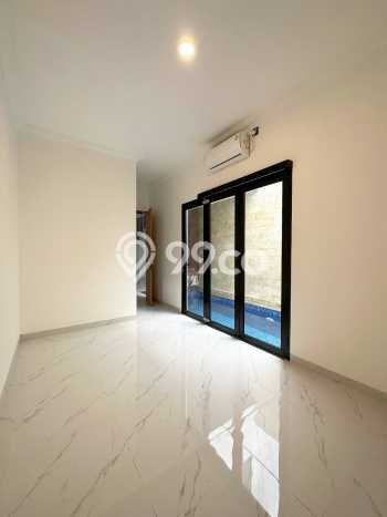 Ready to Use! Luxury House LT 98m2 Desain Elegan di SCBD Ready to Use! Luxury House LT 98m2 Desain Elegan di SCBD