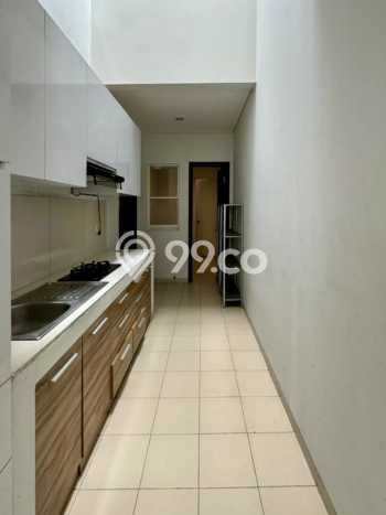 Ready to Use! Luxury House LT 105m2 Desain Modern di Lebak Bulus Ready to Use! Luxury House LT 105m2 Desain Modern di Lebak Bulus