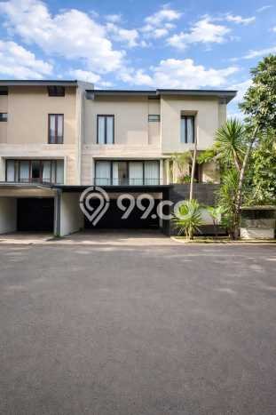 Rumah Elit Modern Tanpa Renovasi di Pondok Pinang Jakarta Selatan Rumah Elit Modern Tanpa Renovasi di Pondok Pinang Jakarta Selatan