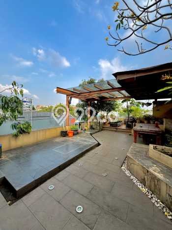 Dijual Rumah Premium dengan Fasilitas Sekitar Lengkap di Cilandak, Jakarta Selatan Dijual Rumah Premium dengan Fasilitas Sekitar Lengkap di Cilandak, Jakarta Selatan