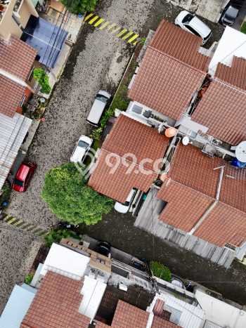 Rumah Luas Asri 2 KT Siap Huni di Cirendeu Jakarta Selatan Rumah Luas Asri 2 KT Siap Huni di Cirendeu Jakarta Selatan