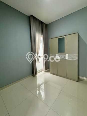 Ready to Use! Luxury House LT 105m2 Desain Modern di Lebak Bulus Ready to Use! Luxury House LT 105m2 Desain Modern di Lebak Bulus